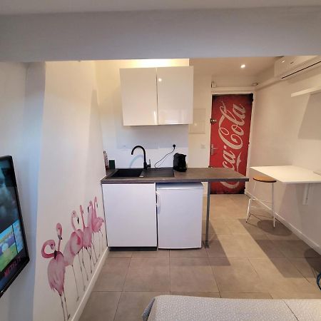 Studette Independante Hyeres Gare Particulier Apartment ภายนอก รูปภาพ